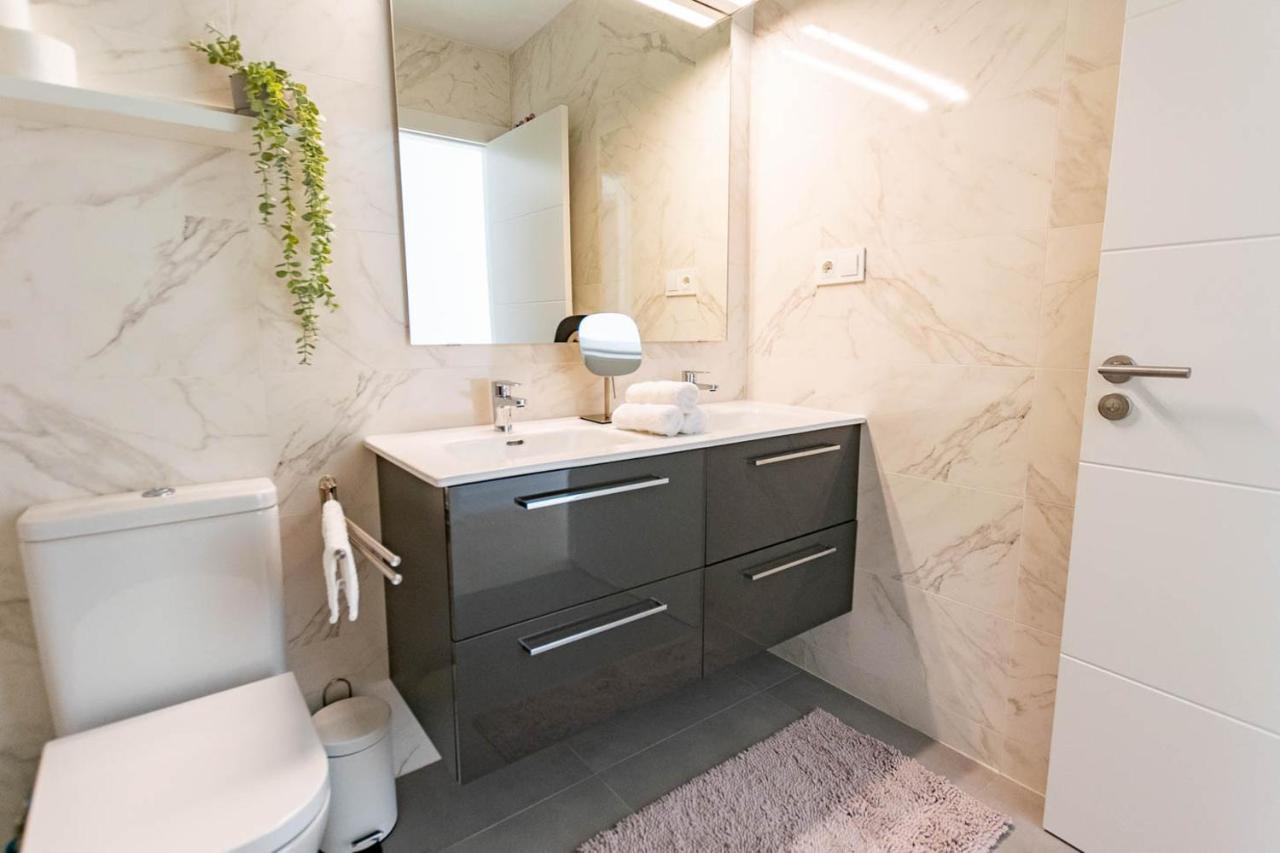 מאלגה Casa Roman New Apartment At Baviera Golf מראה חיצוני תמונה